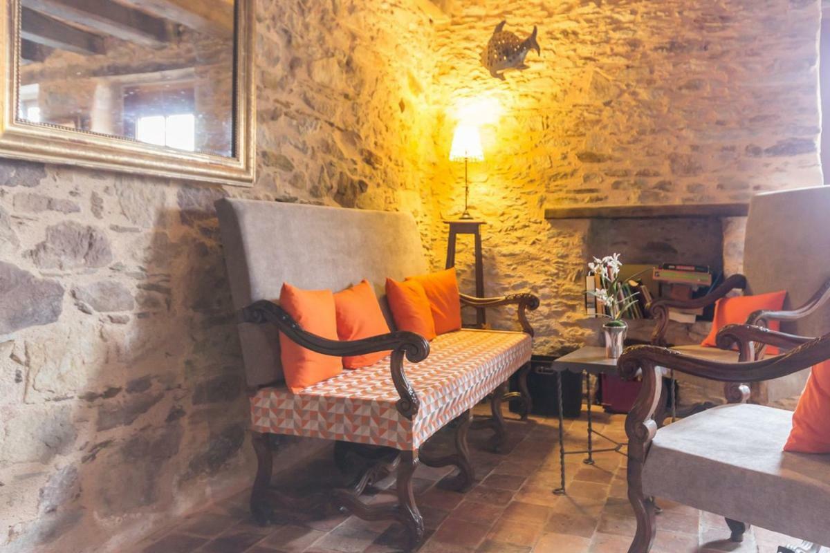 Topaze Sejour Chez Le Vigneron Monnieres  Exteriör bild